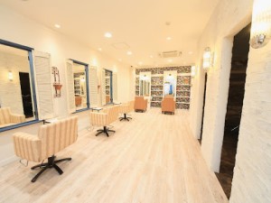 店舗イメージ03