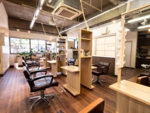店舗イメージ02
